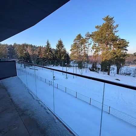 White Glove Vidok 321 Widok Na Jezioro Olštýn